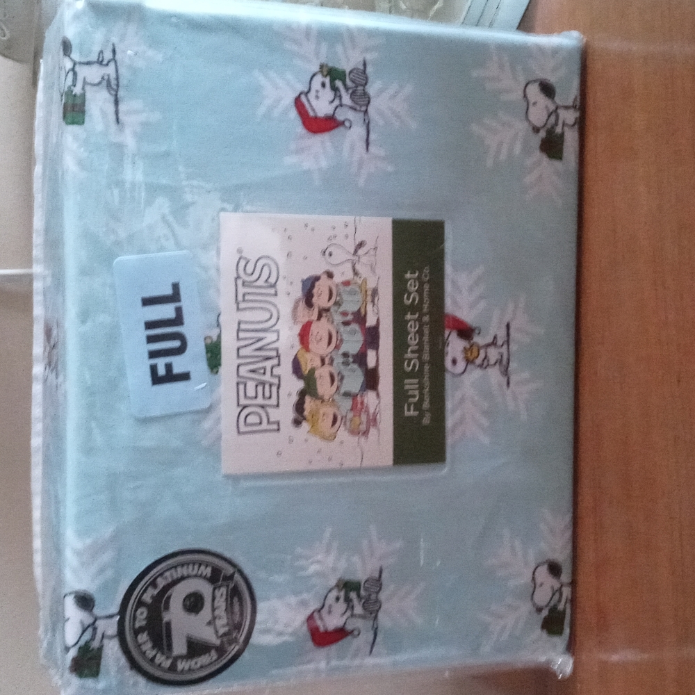 Snoopy Christmas sheets